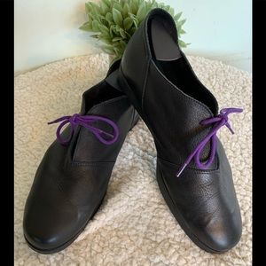 Arche Black Lace Up leather Oxfords